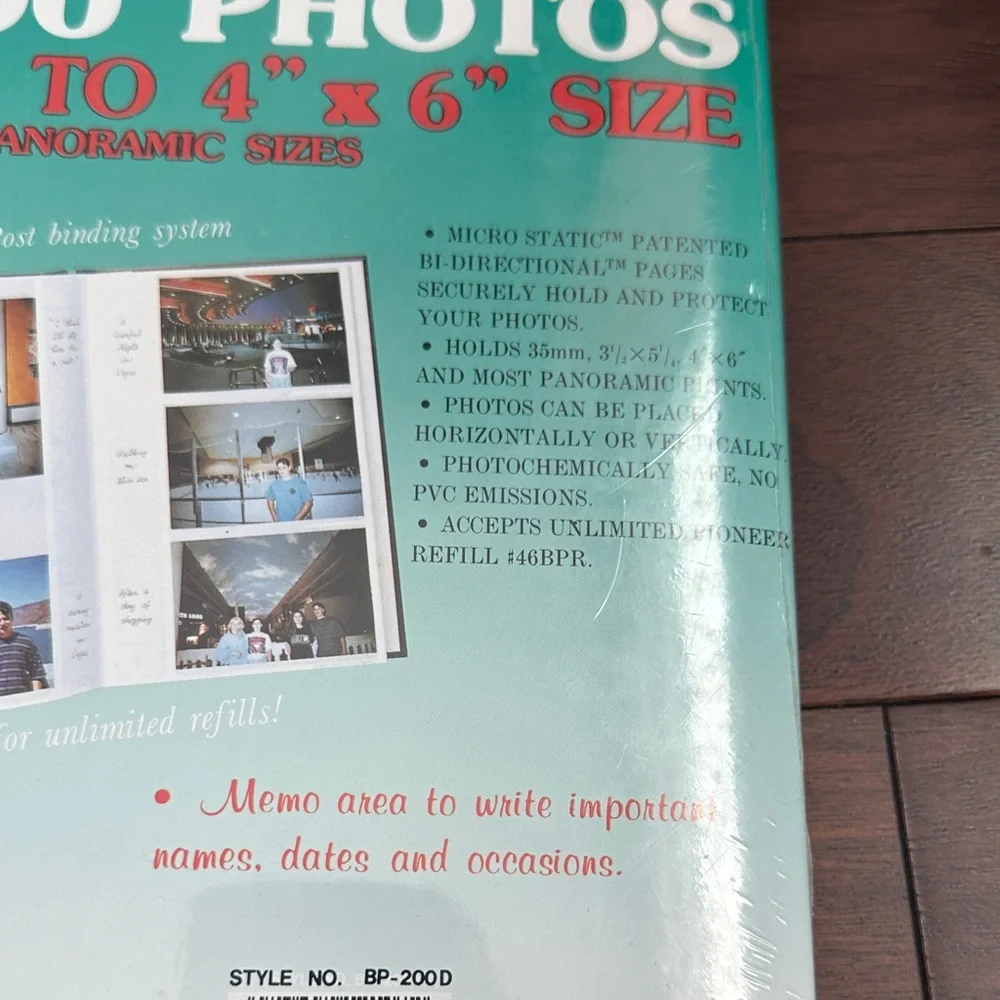 Pioneer Photo Album with refillable pockets